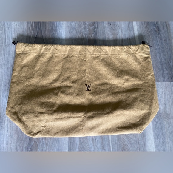LOUIS VUITTON DRAWSTRING DUSTBAG - Picture 1 of 3